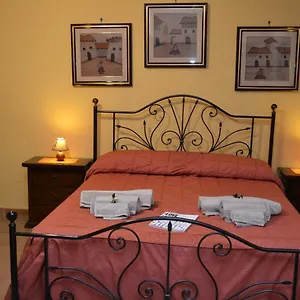 https://jolly-house-la-casa-di-giovanni.sicilyhotelsitaly.net